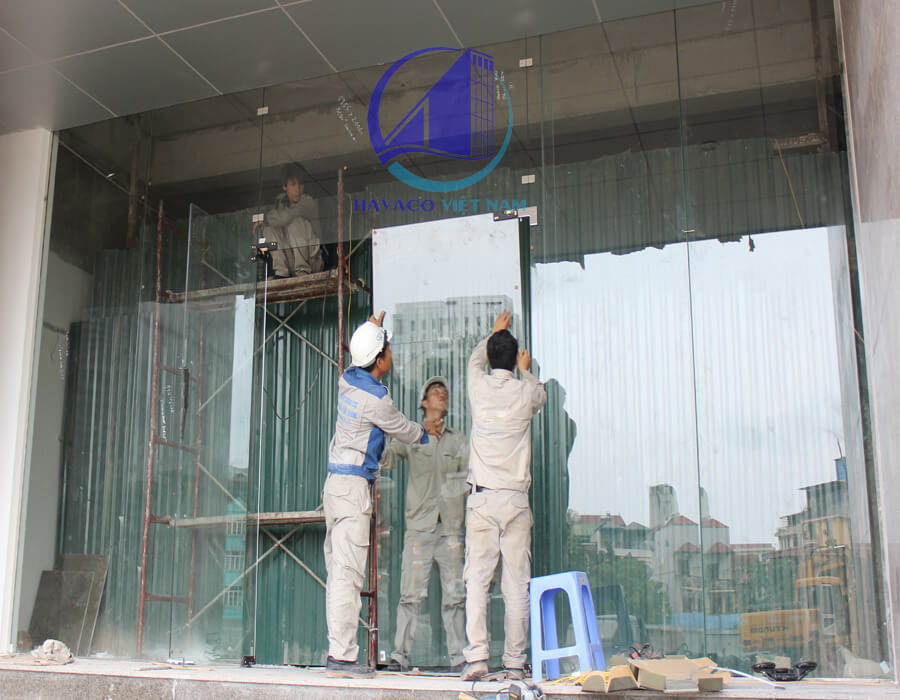 Không gian ứng dụng thực tế của Cửa kính cường lực quận Nam Từ Liêm