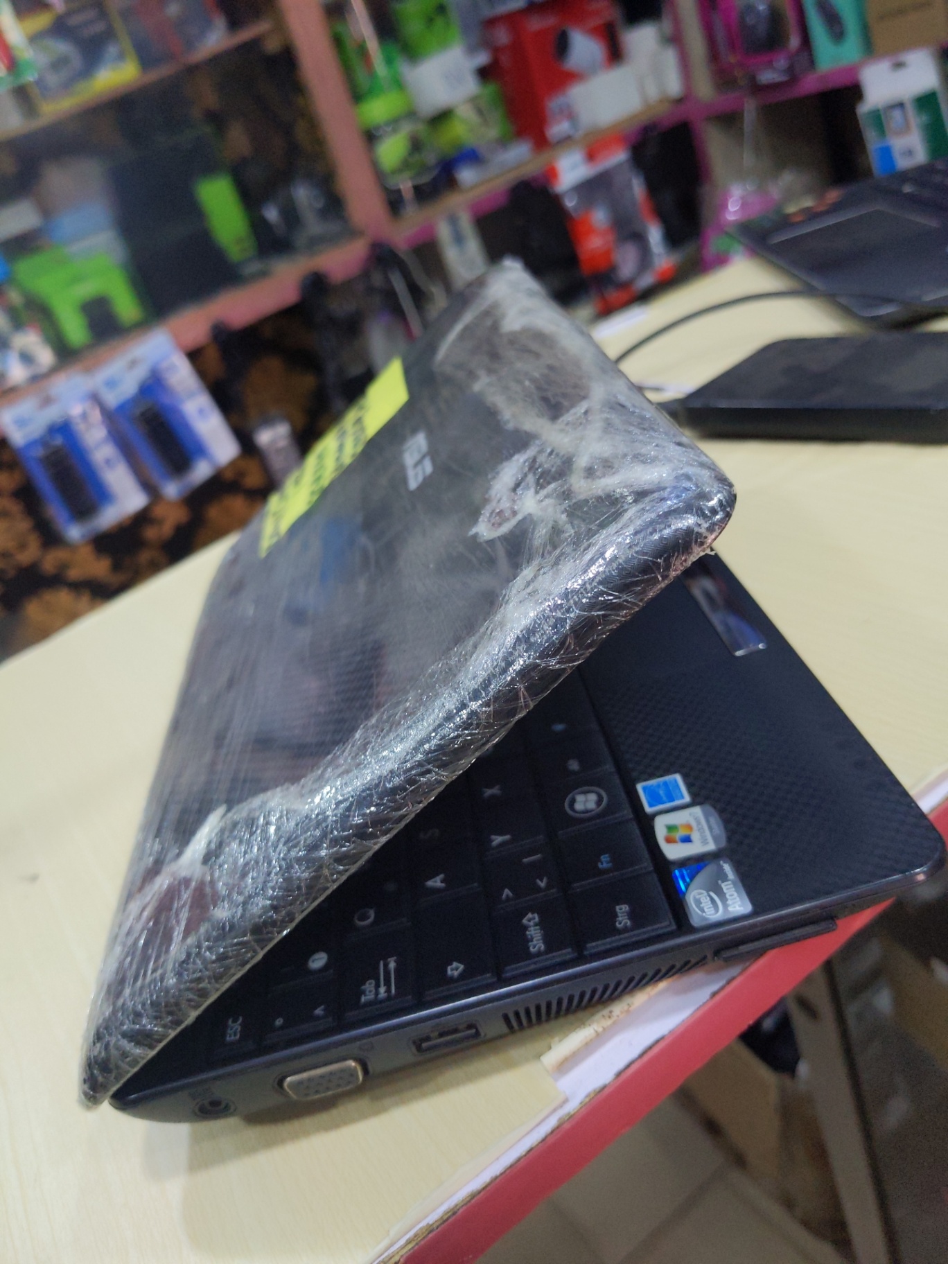 Asus Mini Laptop, Dual Core,250GB HDD,2GB RAM - Image 4