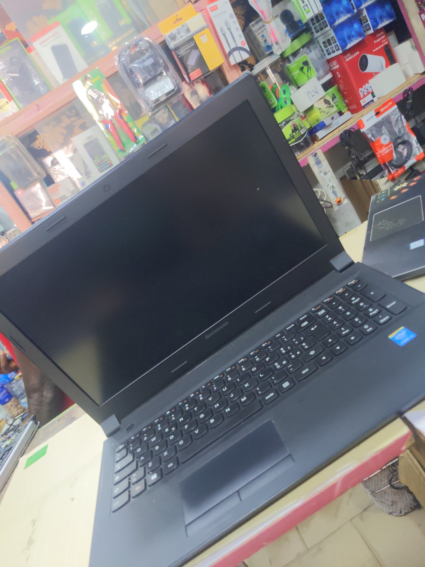 Lenovo laptop, Core i3, 500GB HDD,4GB RAM - Image 3