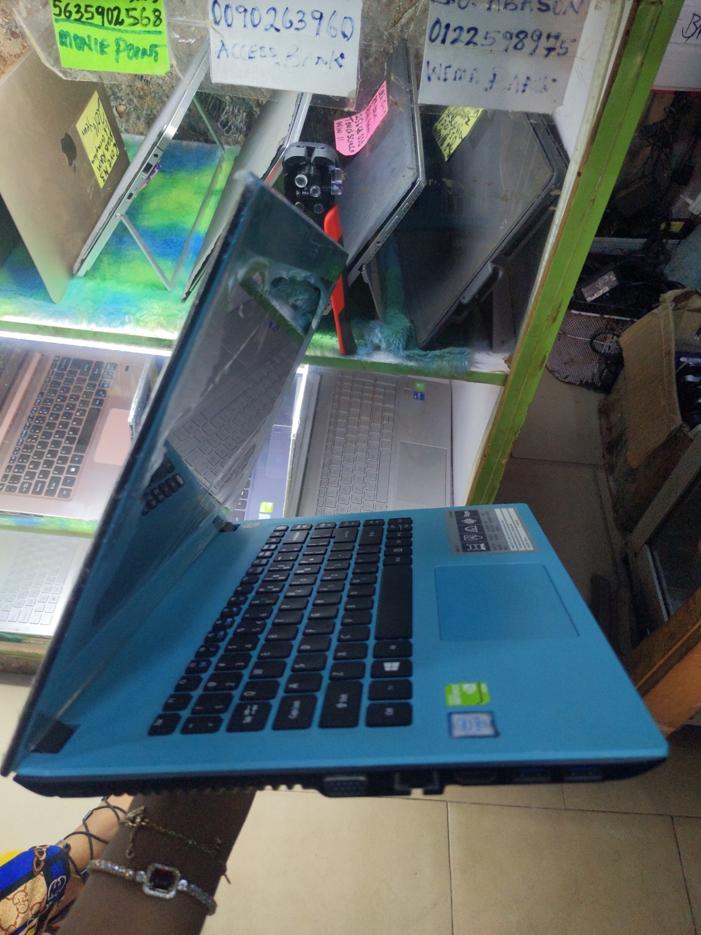 Acer Aspire E14,Core i5,500GB HDD, 4GB RAM - Image 3