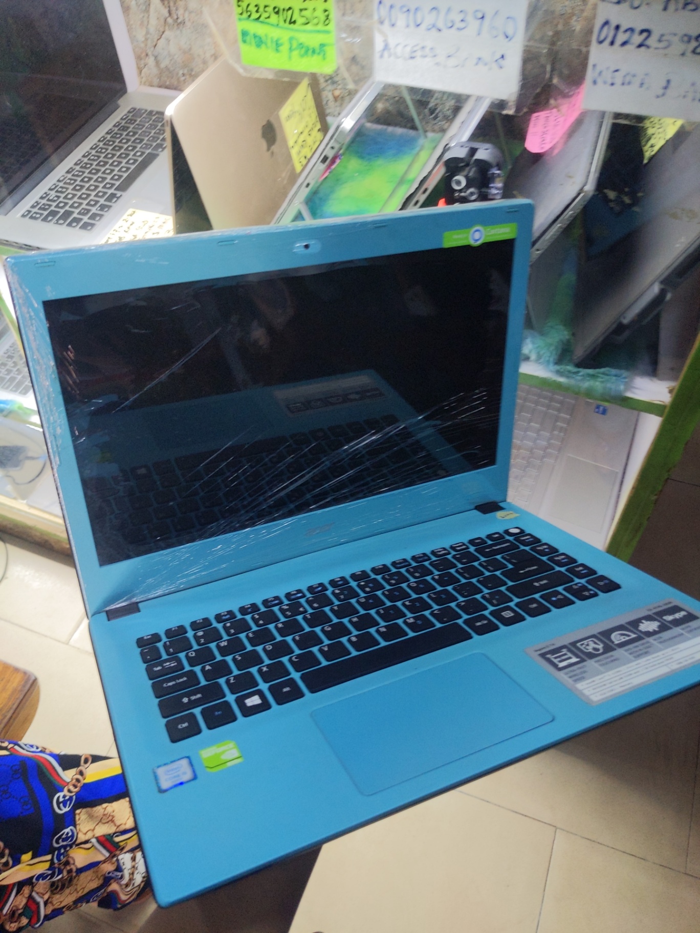 Acer Aspire E14,Core i5,500GB HDD, 4GB RAM - Image 2