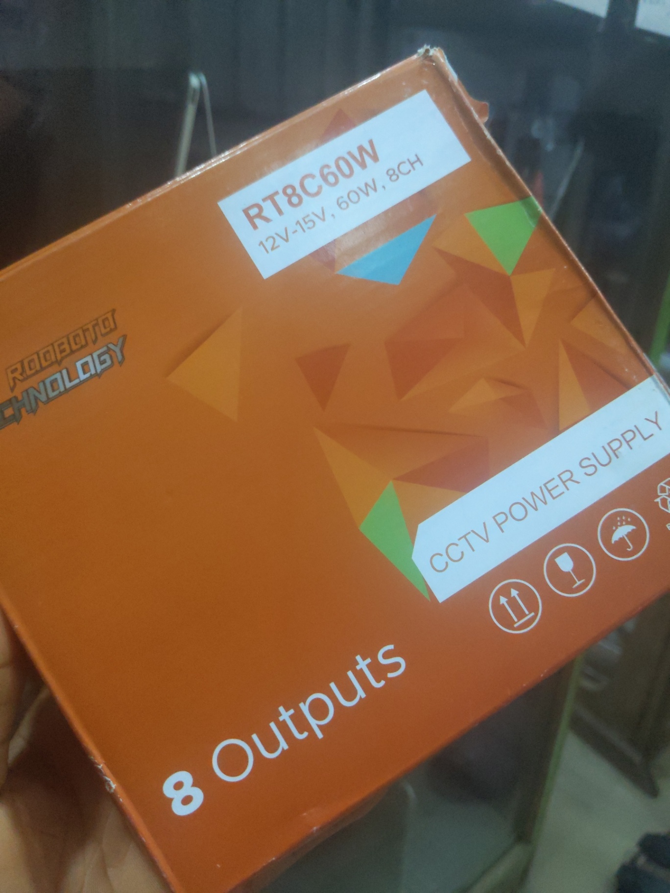 CCTV POWER SUPPLY 8 outputs