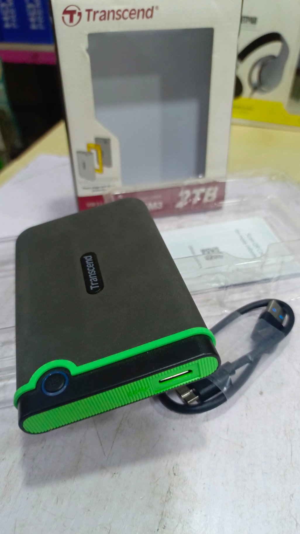 WD 2TB EXTERNAL HDD STORAGE. 3.0 USB. Western DigitalINTERFACE - Image 3