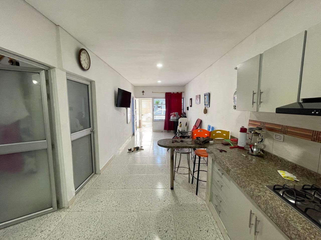 Casa de 2 Pisos en Venta en el Barrio La Cordialidad – Los Patios - Foto 12