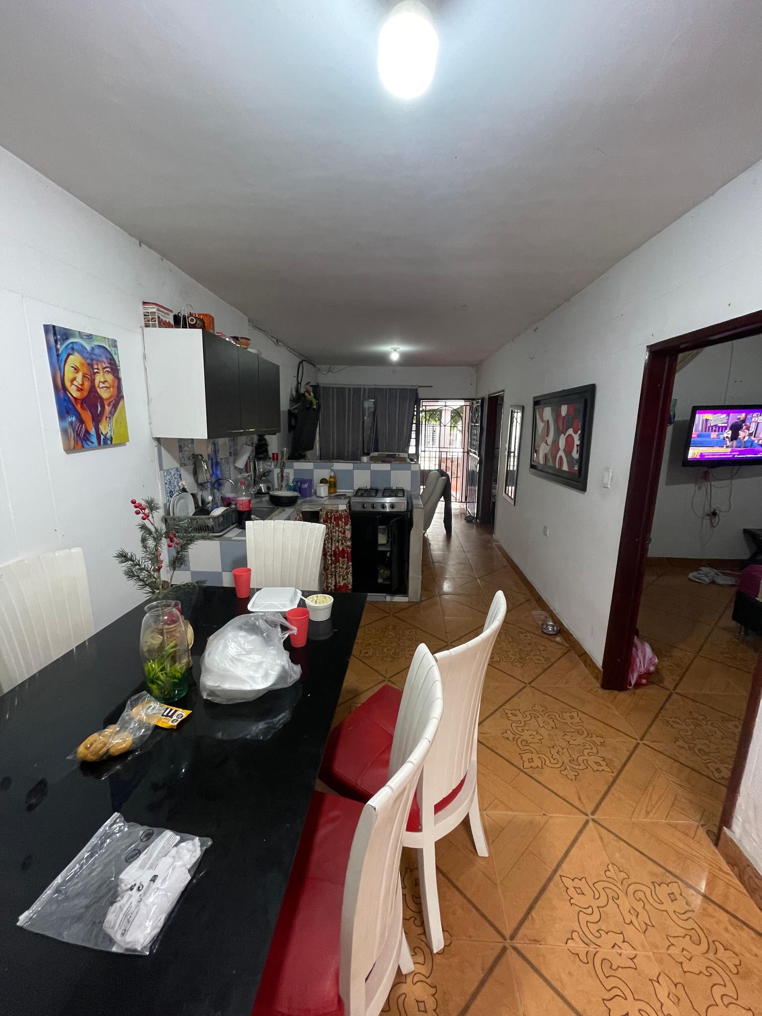 Casa de Dos Pisos con Entradas Independientes en Venta en La Campiña – Ideal para Inversión en Los Patios - Foto 7