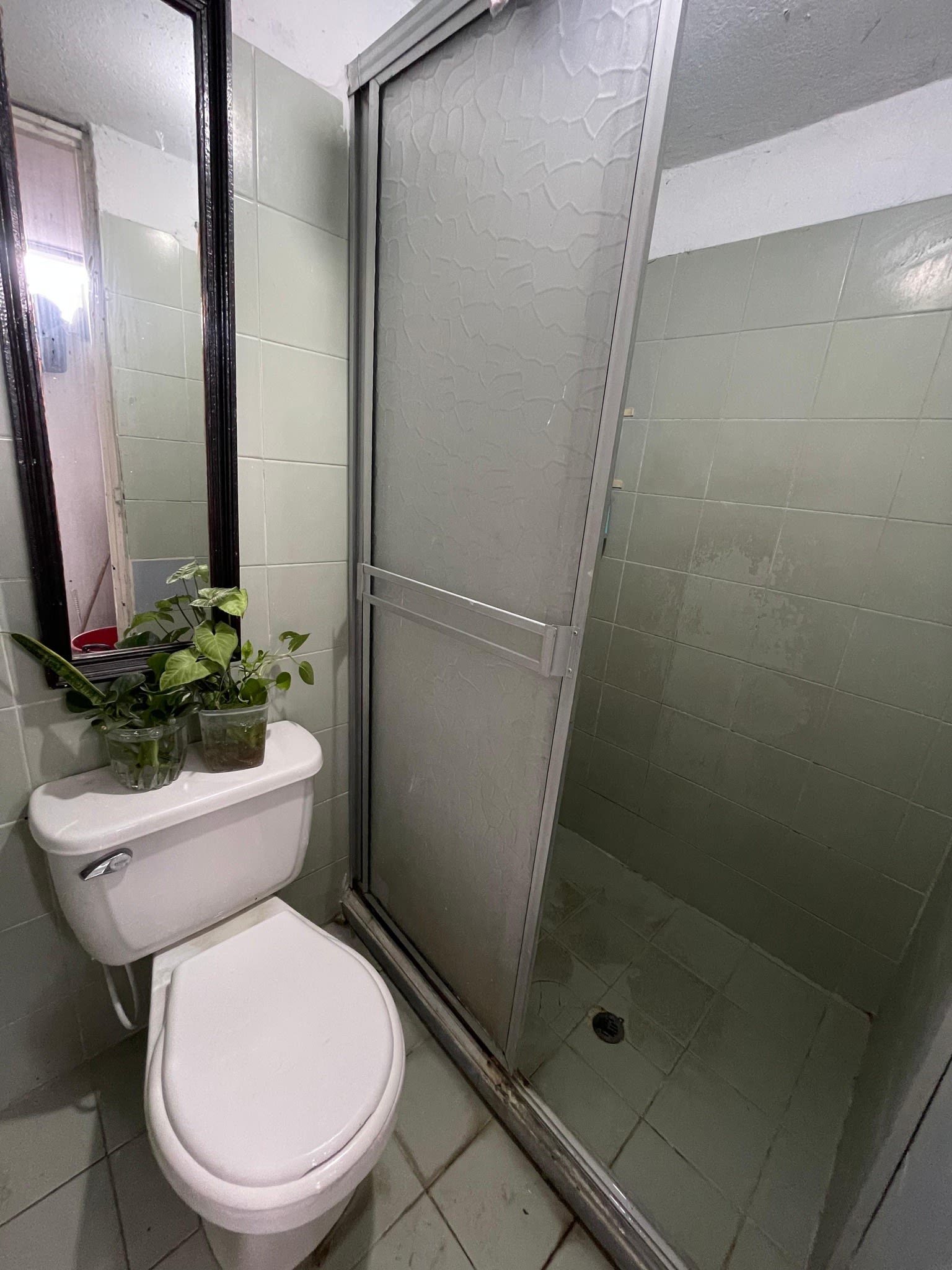 Casa de Dos Pisos con Entradas Independientes en Venta en La Campiña – Ideal para Inversión en Los Patios - Foto 11