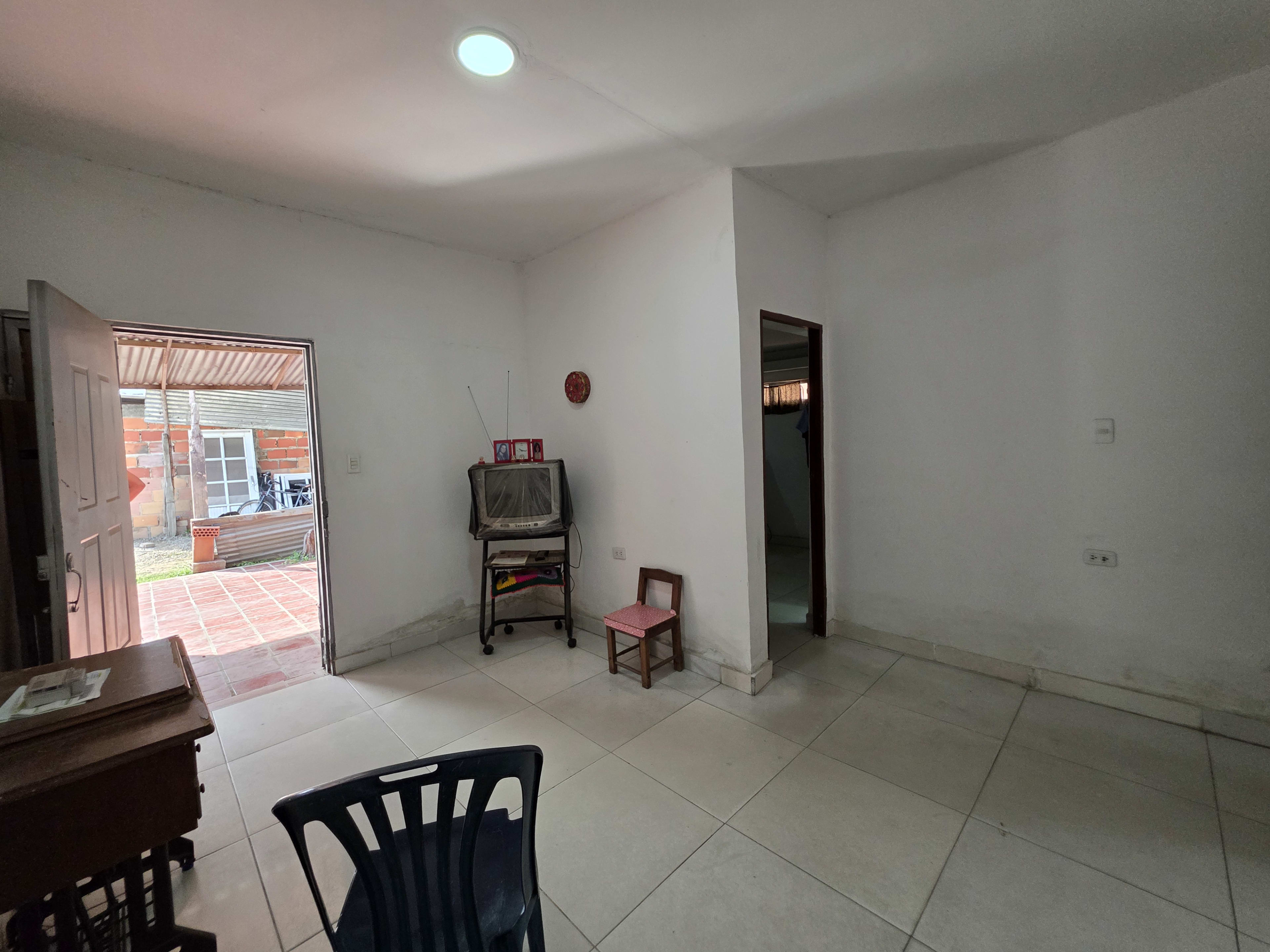 Casa en venta con aparta estudio en La Cordialidad – Los Patios - Foto 3