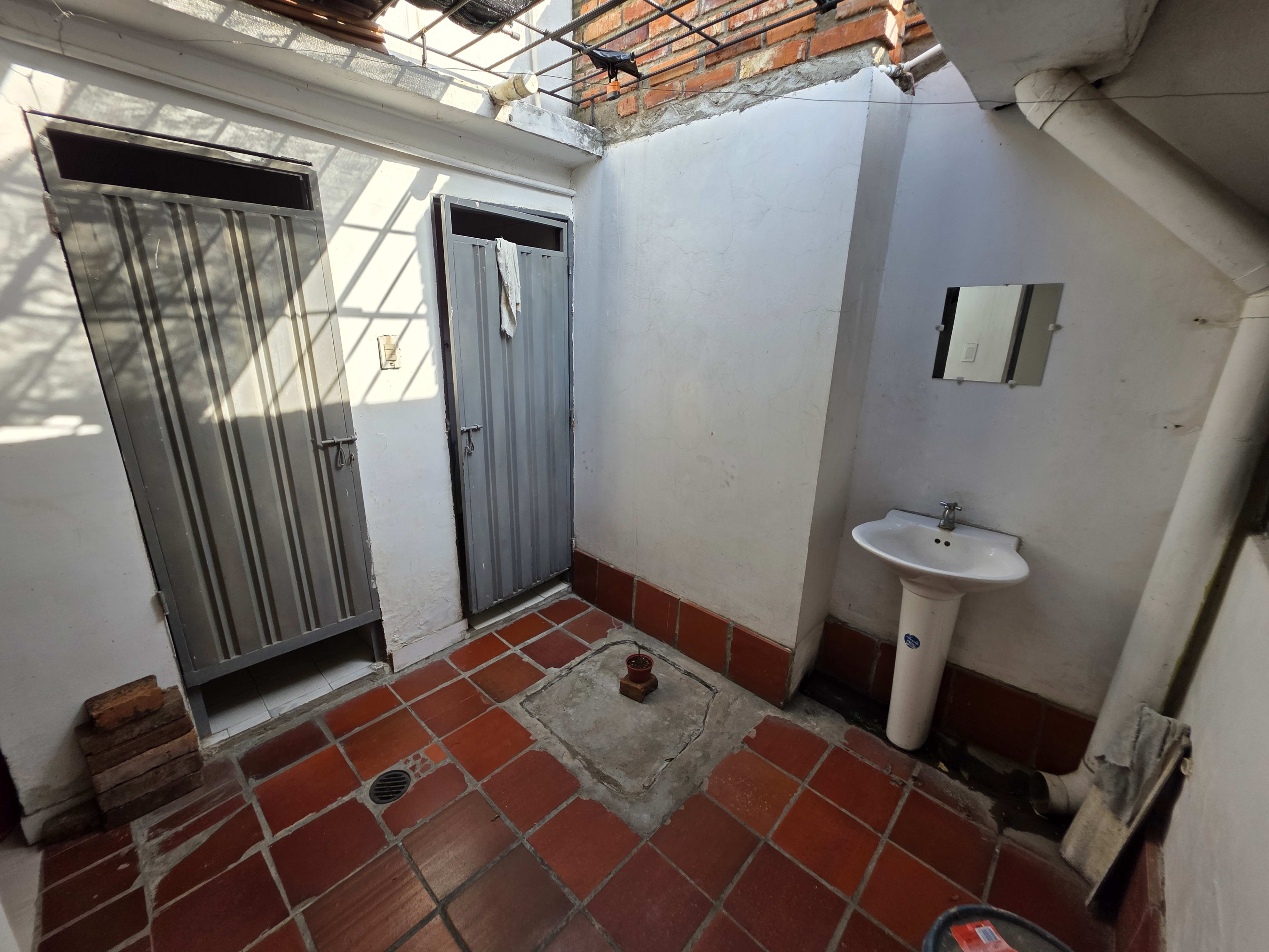 Casa en venta con aparta estudio en La Cordialidad – Los Patios - Foto 15