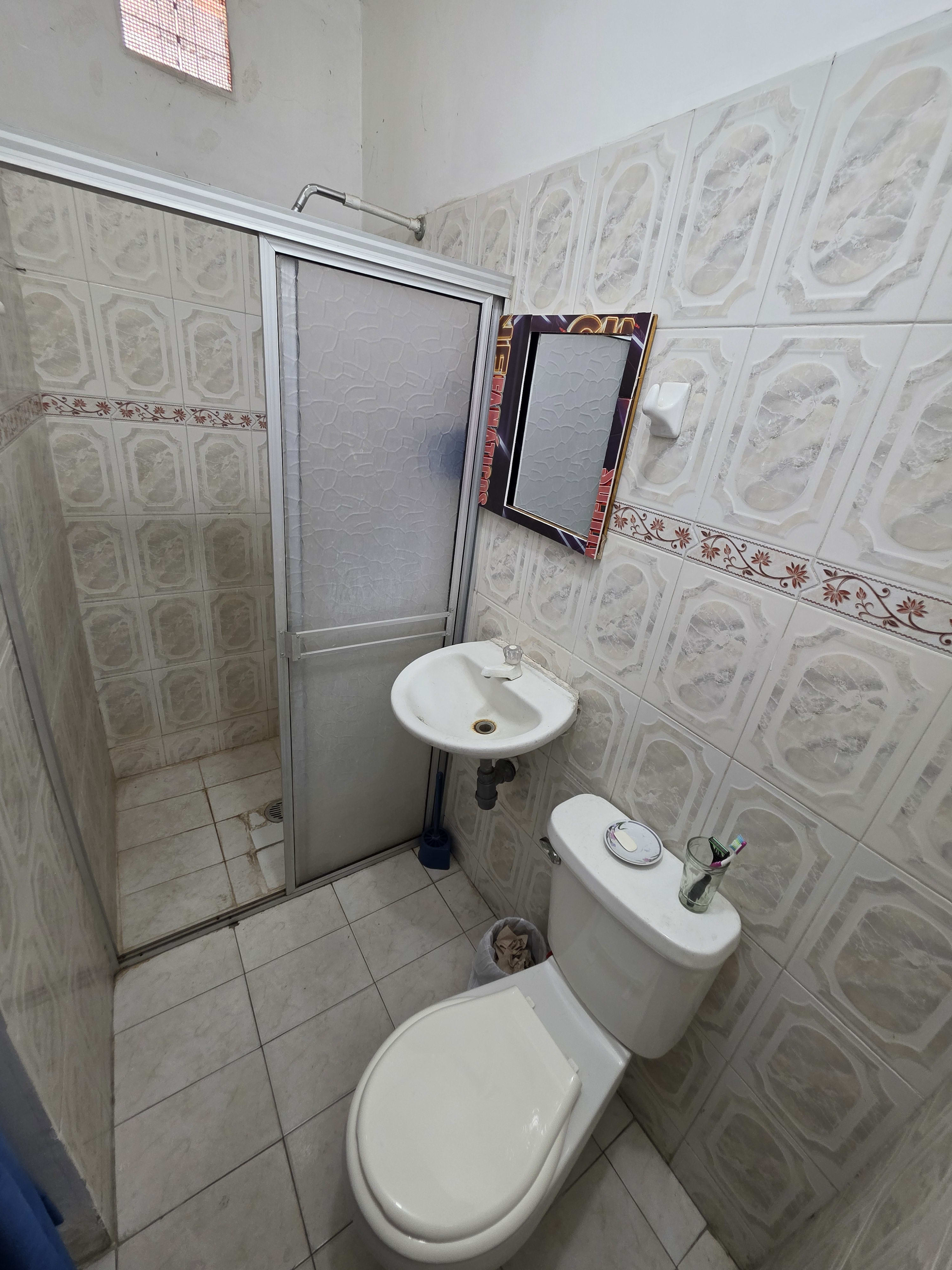 Casa en venta con aparta estudio en La Cordialidad – Los Patios - Foto 12