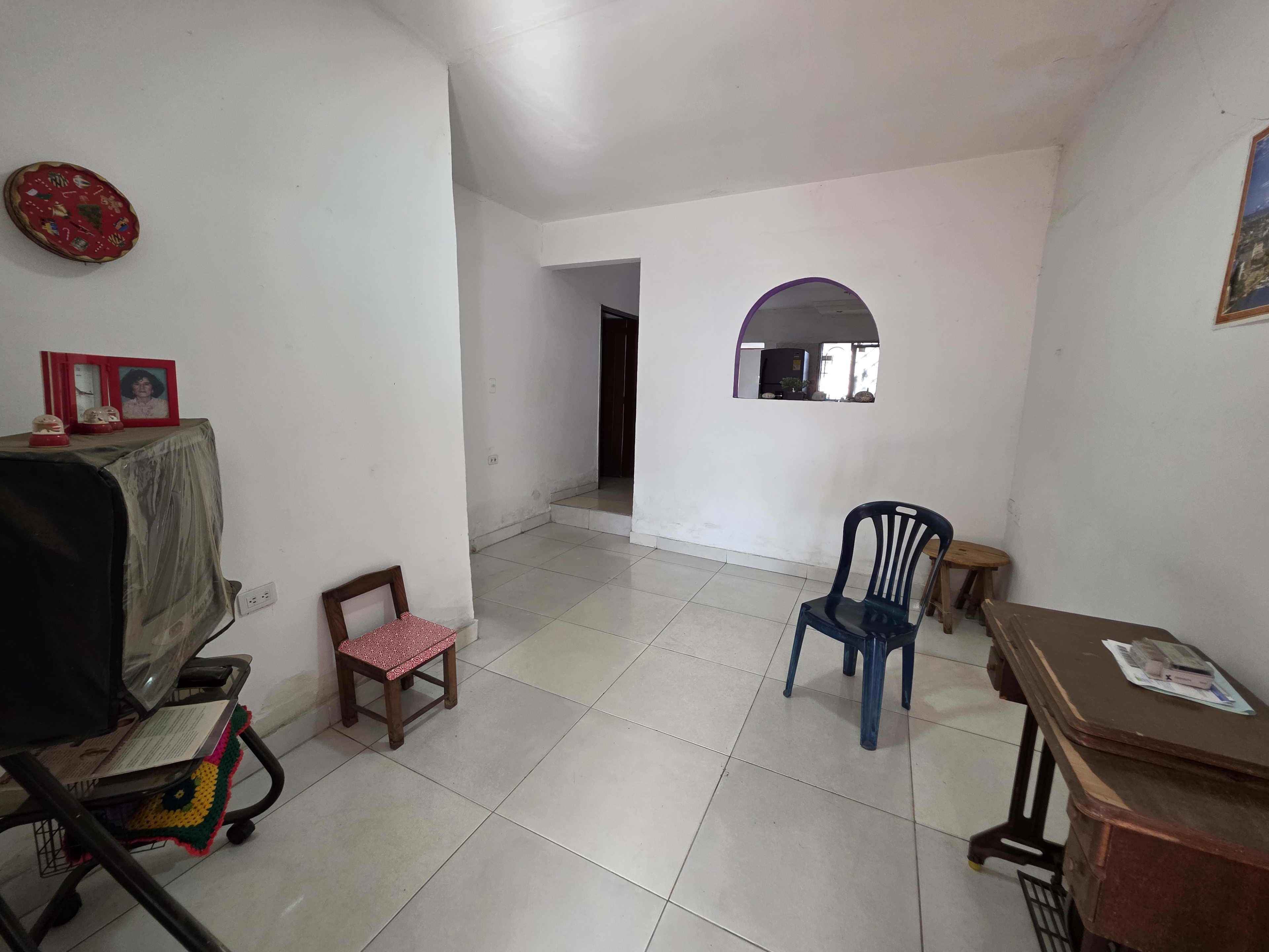 Casa en venta con aparta estudio en La Cordialidad – Los Patios - Foto 2