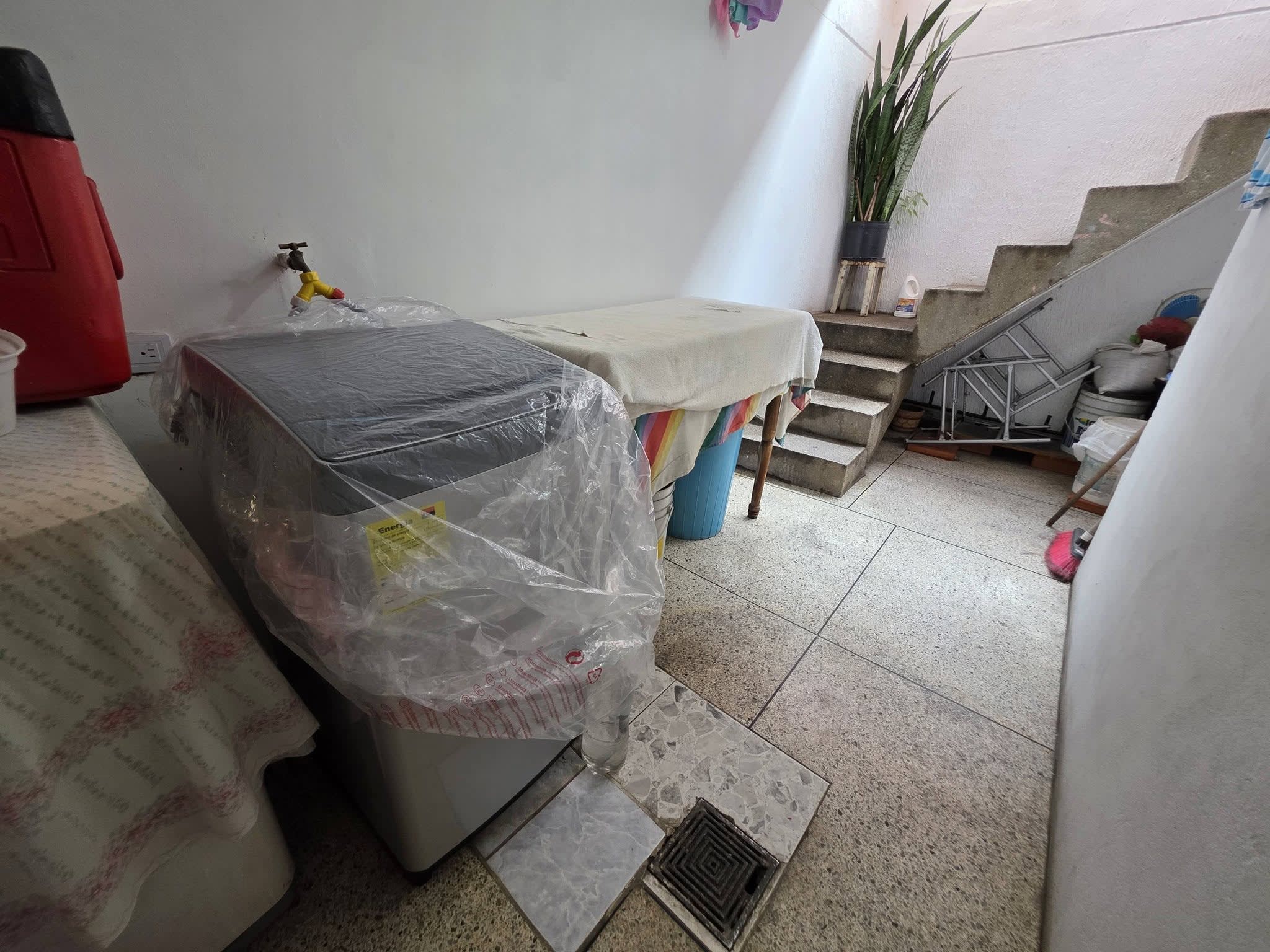 Casa en venta de 3 pisos en barrio Videlso – Los Patios - Foto 5