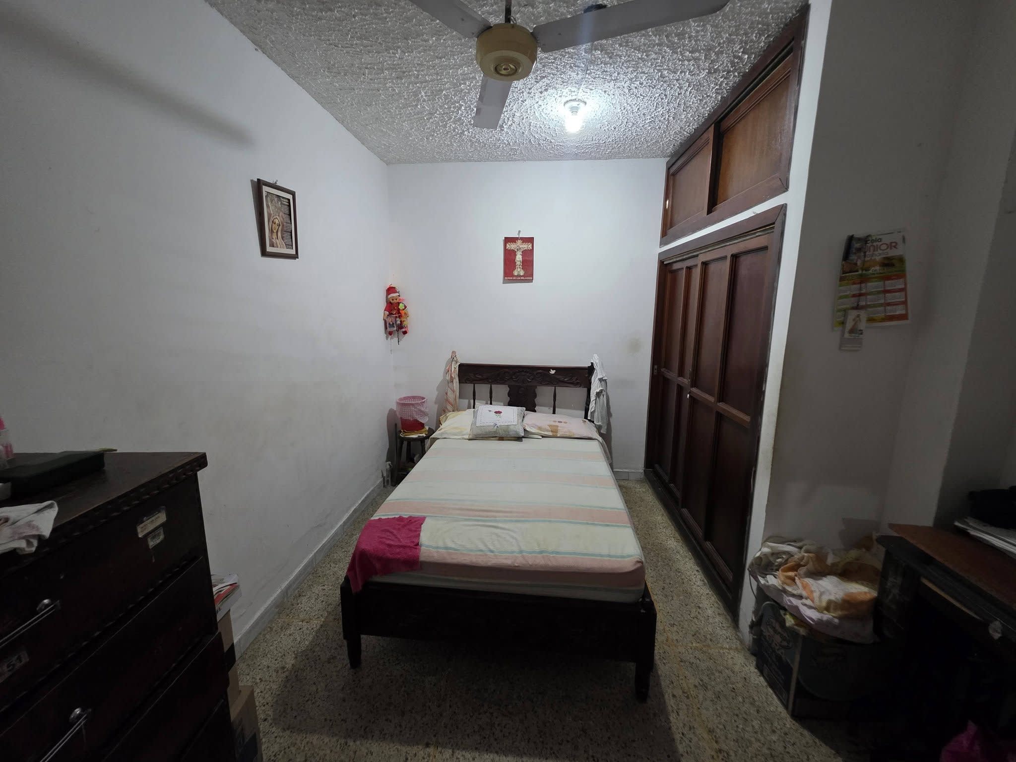 Casa en venta de 3 pisos en barrio Videlso – Los Patios - Foto 4