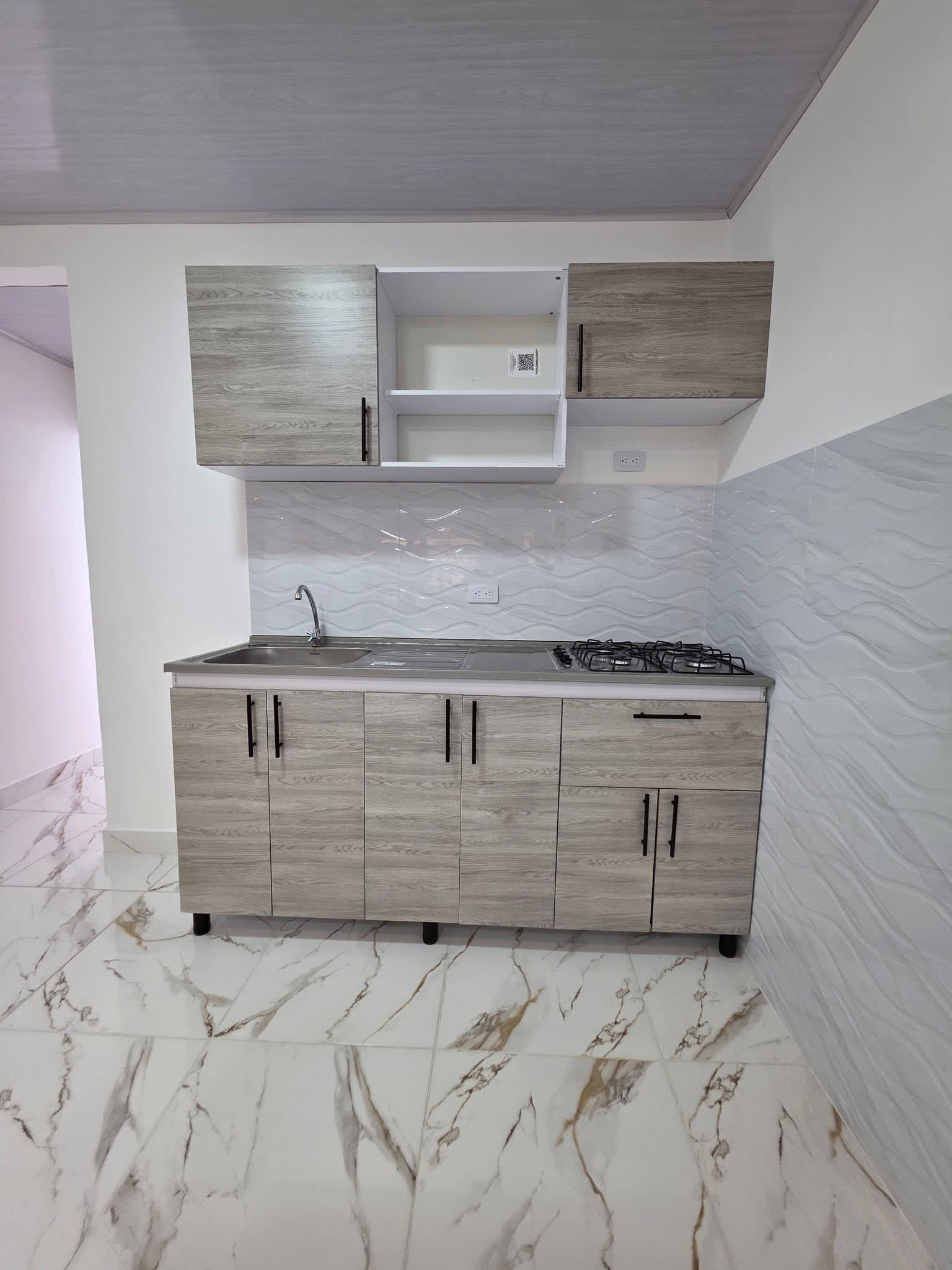 Casa en Venta en Los Patios — 96m², 3 Habitaciones, Totalmente Terminada - Foto 4