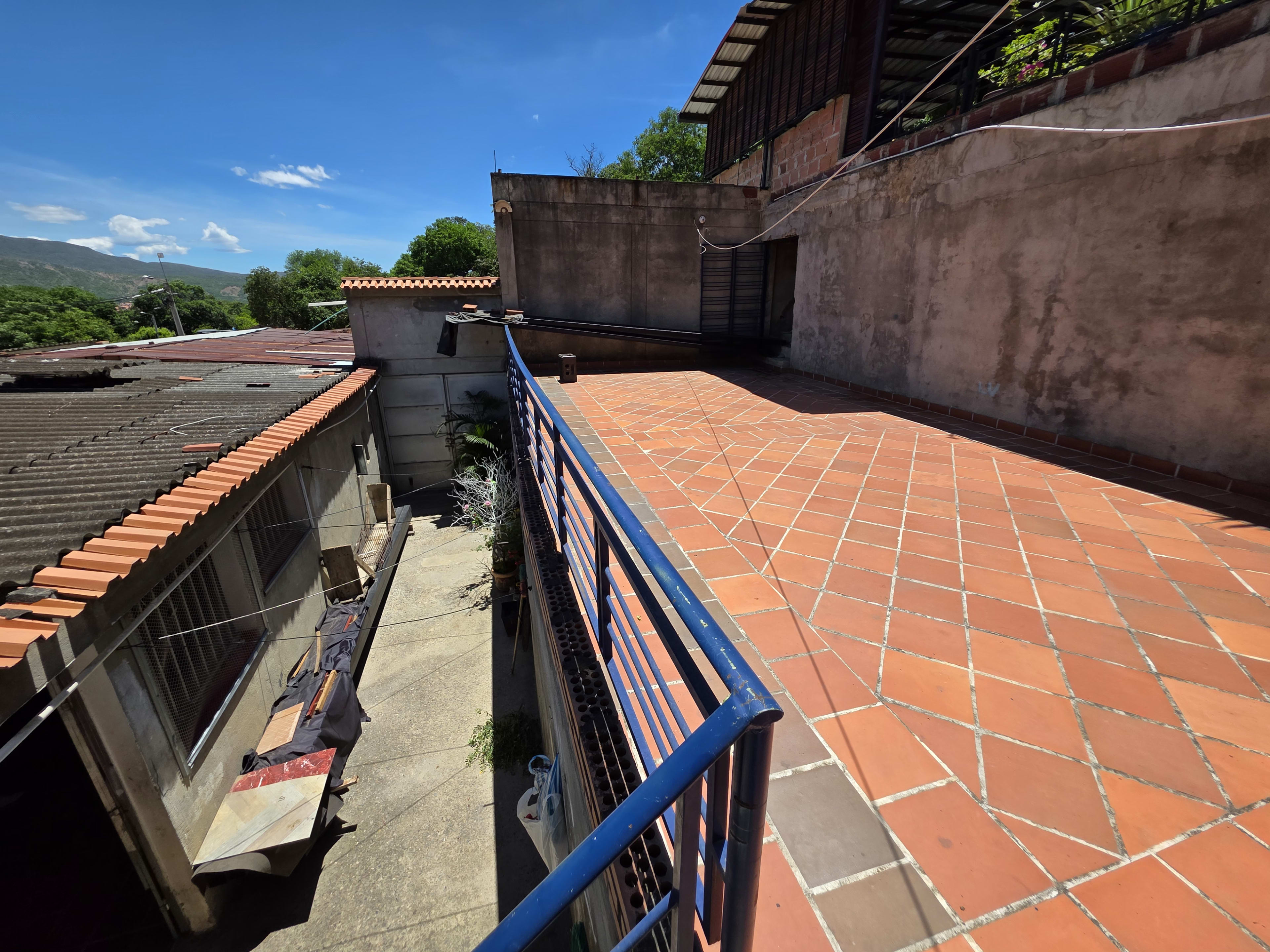 Casa en Venta en Llanitos, Los Patios — 300m² con Patio Amplio y Garaje - Foto 12