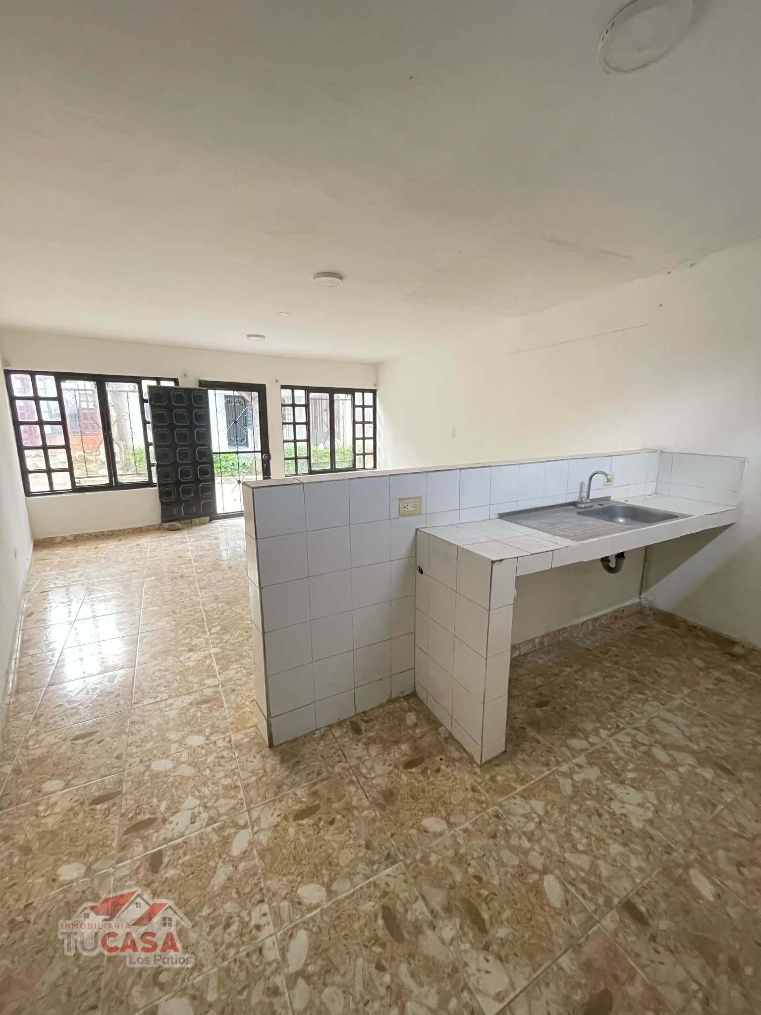 Se Vende Económica Casa en Pisarreal, Los Patios - Foto 7