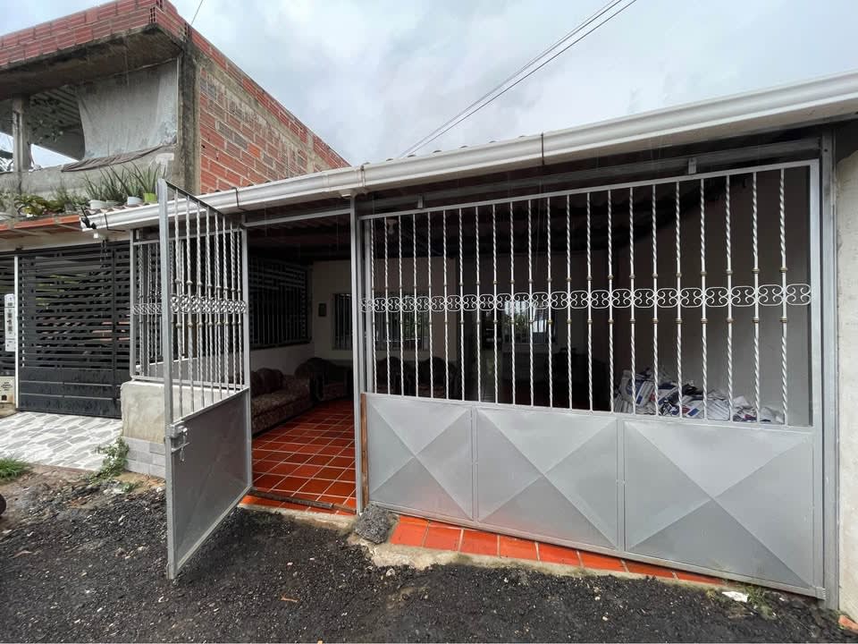🏡 Casa Estilo Campestre – Barrio La Cordialidad, Los Patios
