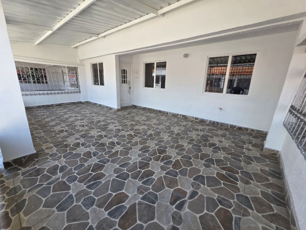 Casa en Venta en Montebello, Los Patios - Foto 2