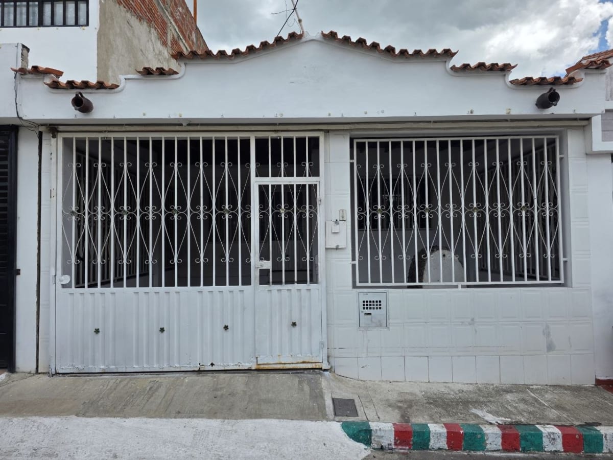 Casa en Urbanizacion Los Naranjos, Los Patios