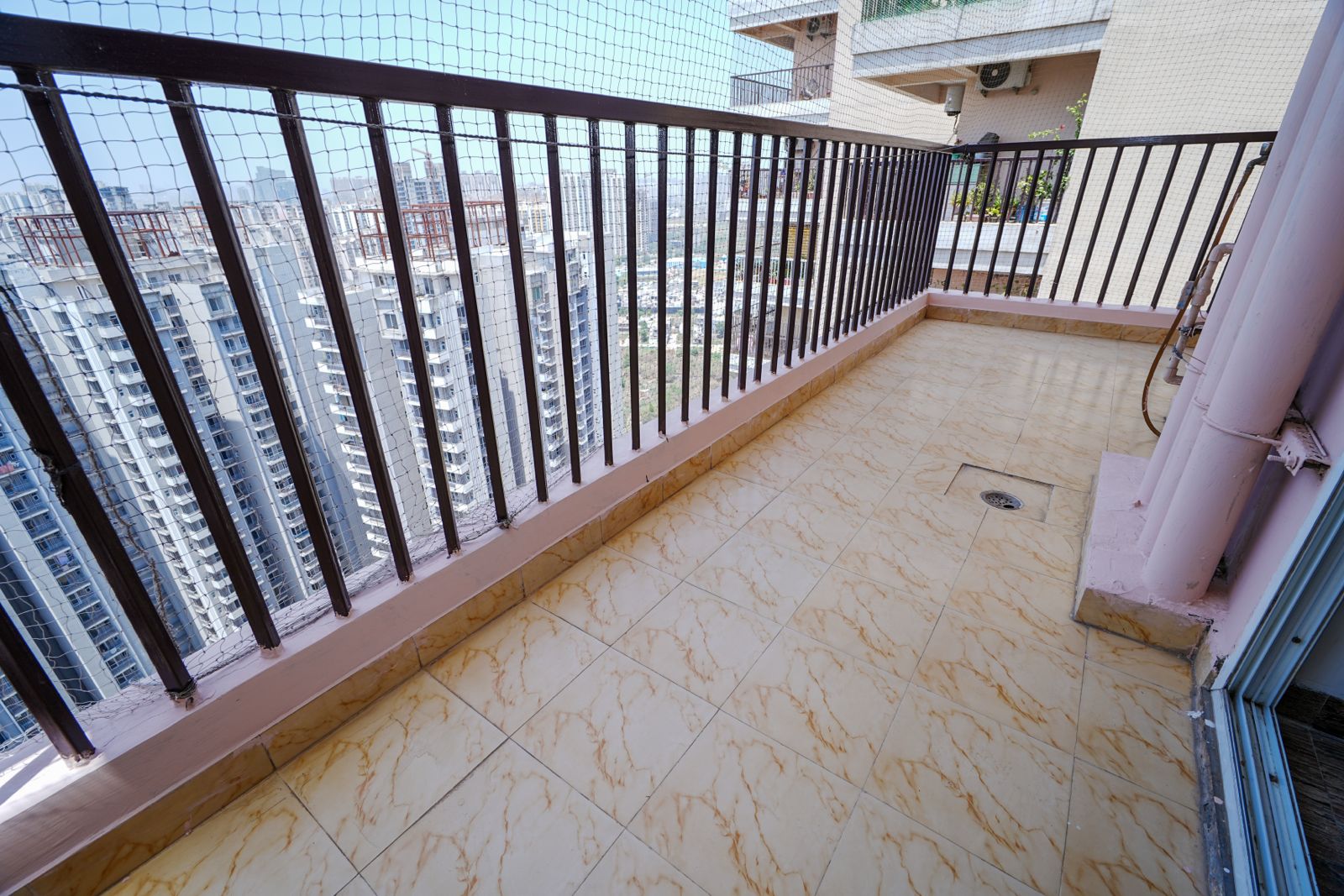 Property view 10