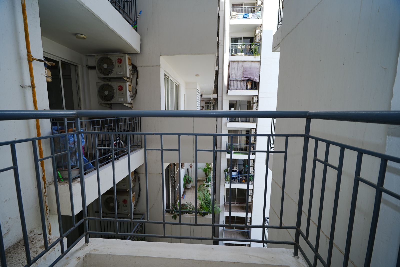 Property view 16