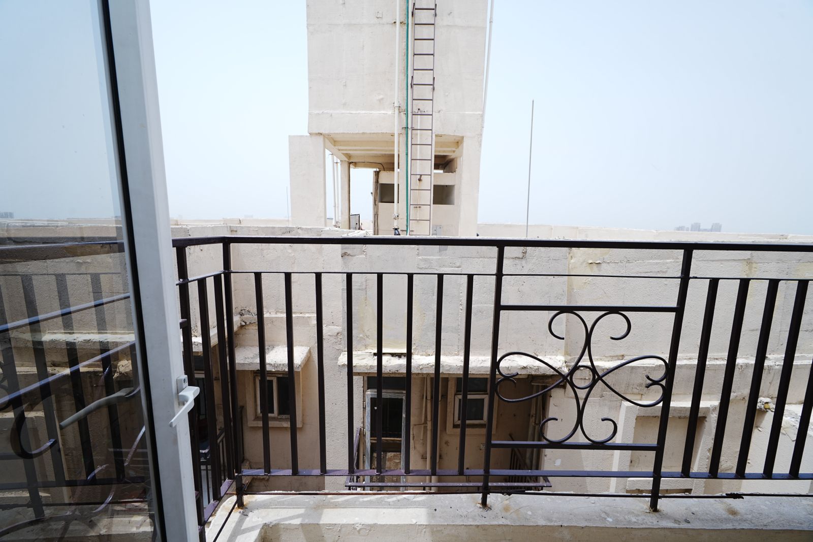 Property view 11
