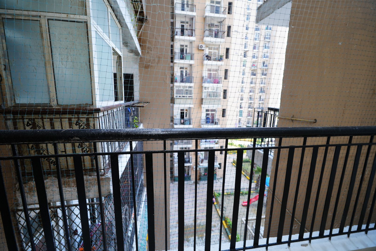 Property view 16