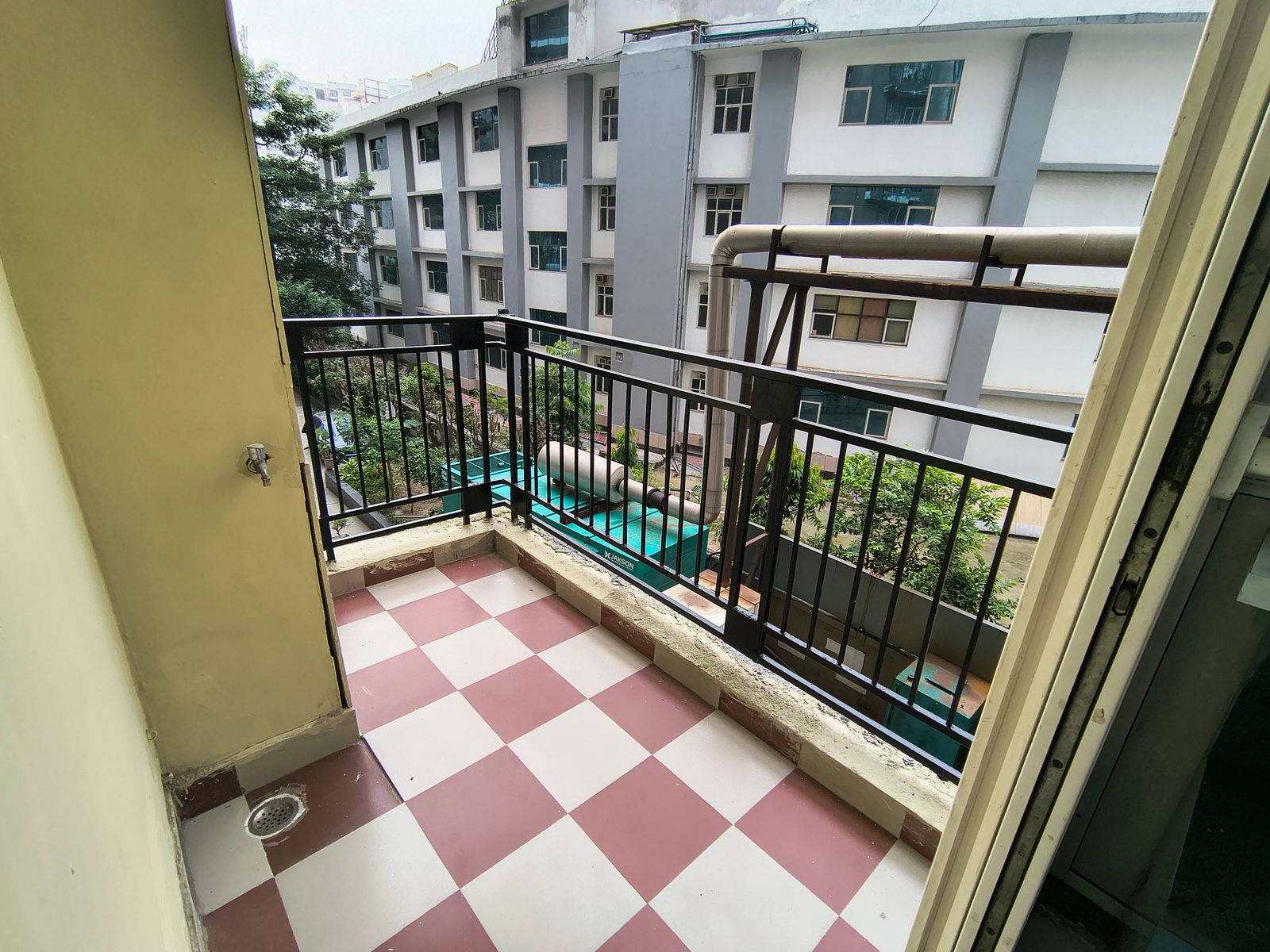 Property view 13
