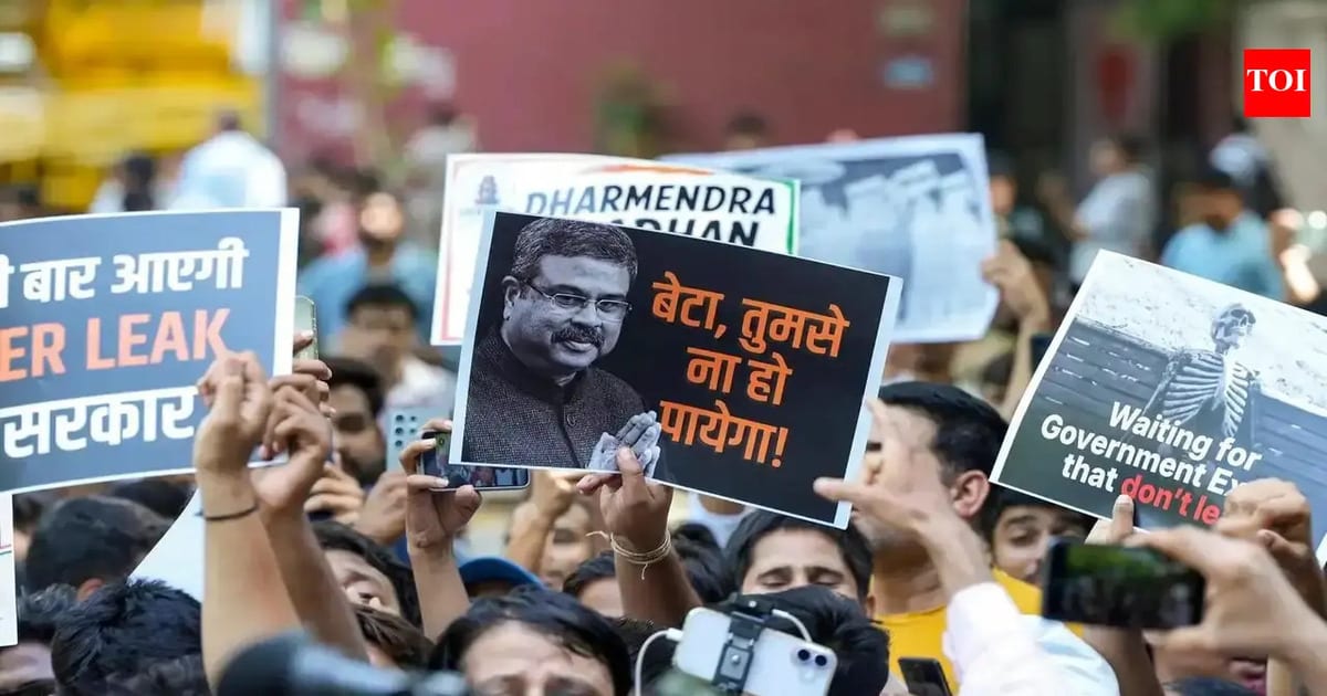 Did The Cockroach Janatha Party Taking Lead?