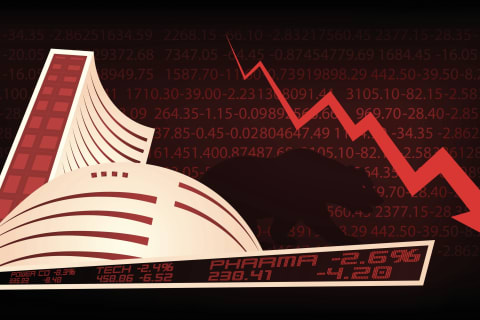 While IT Stocks Sank, These Sectors Quietly Doubled Investor Money