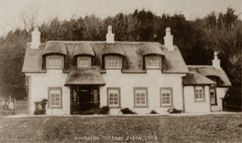 Woodside Cottage when thatched
