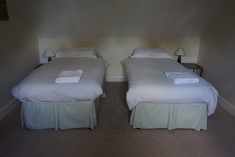 Twin bedroom