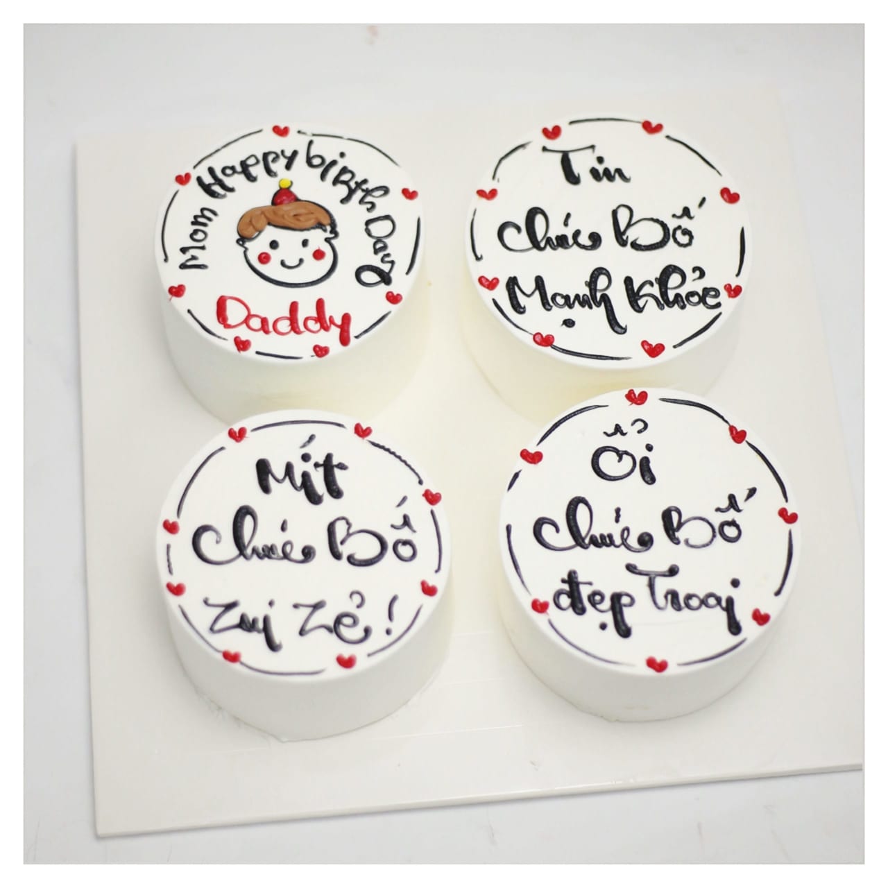Set 4 bánh kem nhỏ nhắn chúc mừng sinh nhật