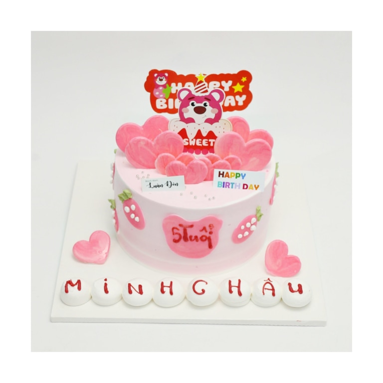 Bánh kem gấu dâu Lotso trái tim màu hồng