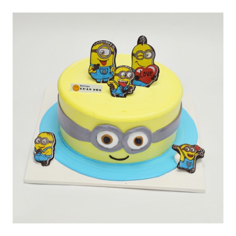 Bánh kem vàng chủ đề Minions vui nhộn đáng yêu