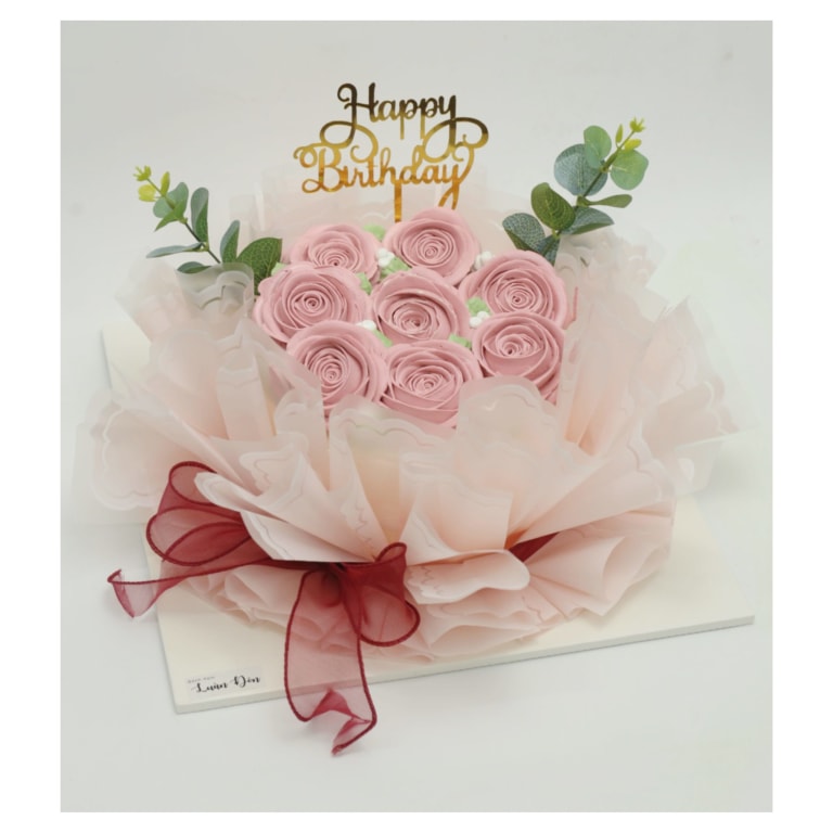 Bánh kem bó hoa hồng tone hồng pastel sang trọng