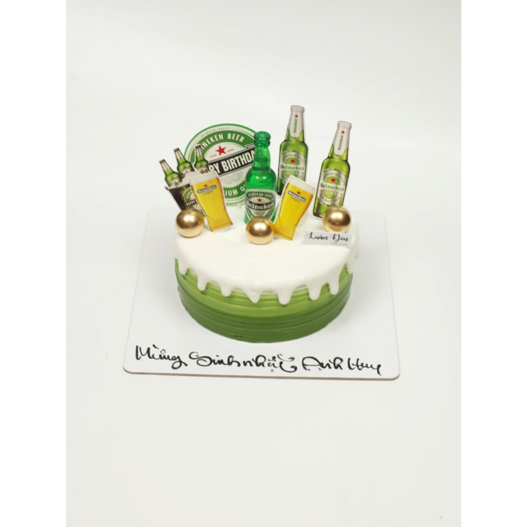 Bánh kem Heineken tông xanh tươi mát