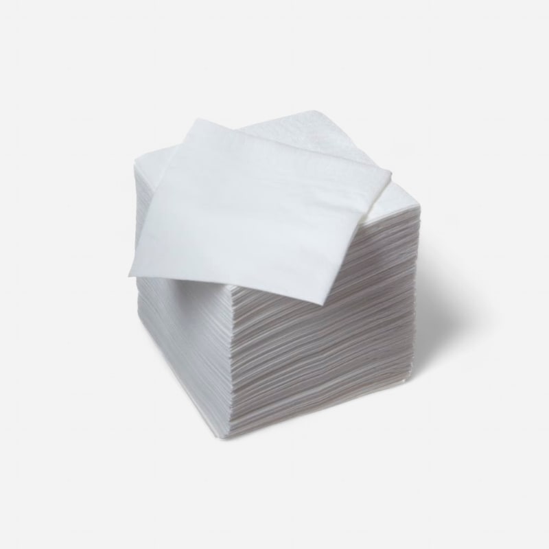 150 serviettes blanches double point tissue 20x20cm pliée en 4 (petite carré)