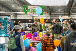 Cinch Bracket Kit for Stair or Level Angle Rail: Code-Compliant Deck Hardware That Actually Installs Fast