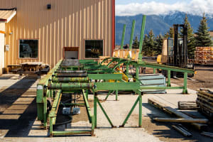 Iron Woods CINCH Pre-Assembled Steel Railing System - Level Rail Panels (Satin Black)