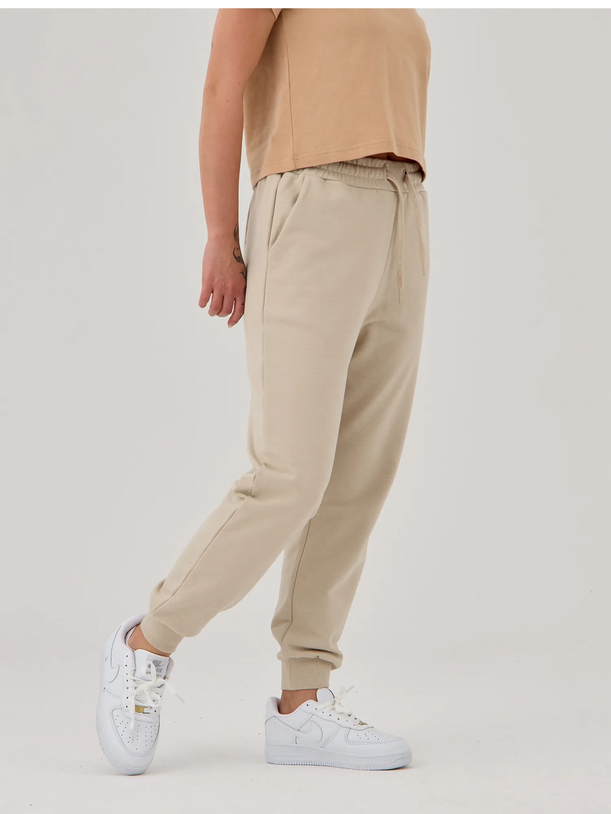 Softline Jogger — Sand