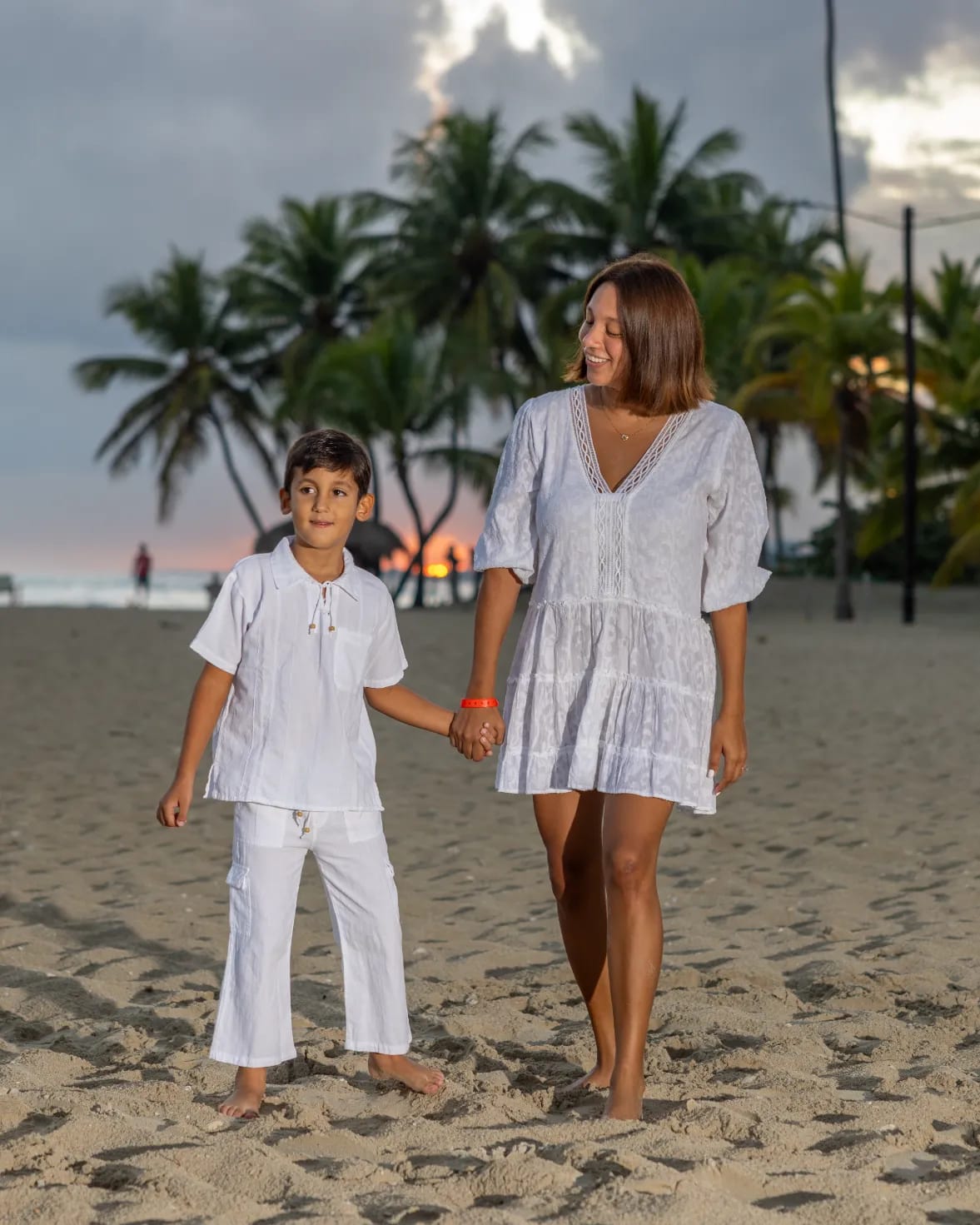 Fotografía Familiar en la Playa de Punta Cana
