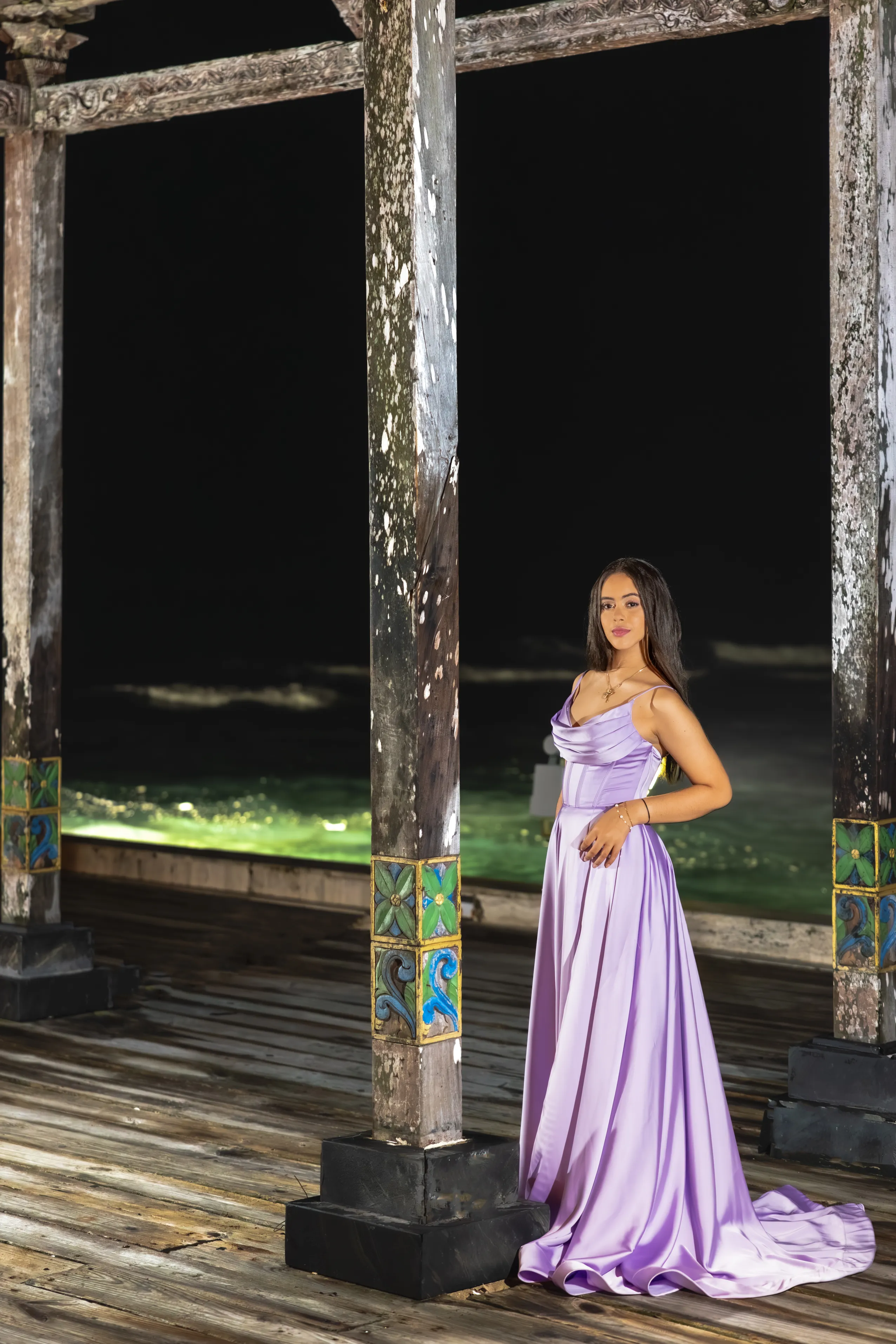 Fotografo de cumpleanos en Santo Domingo para celebracion de quinceanera con familia