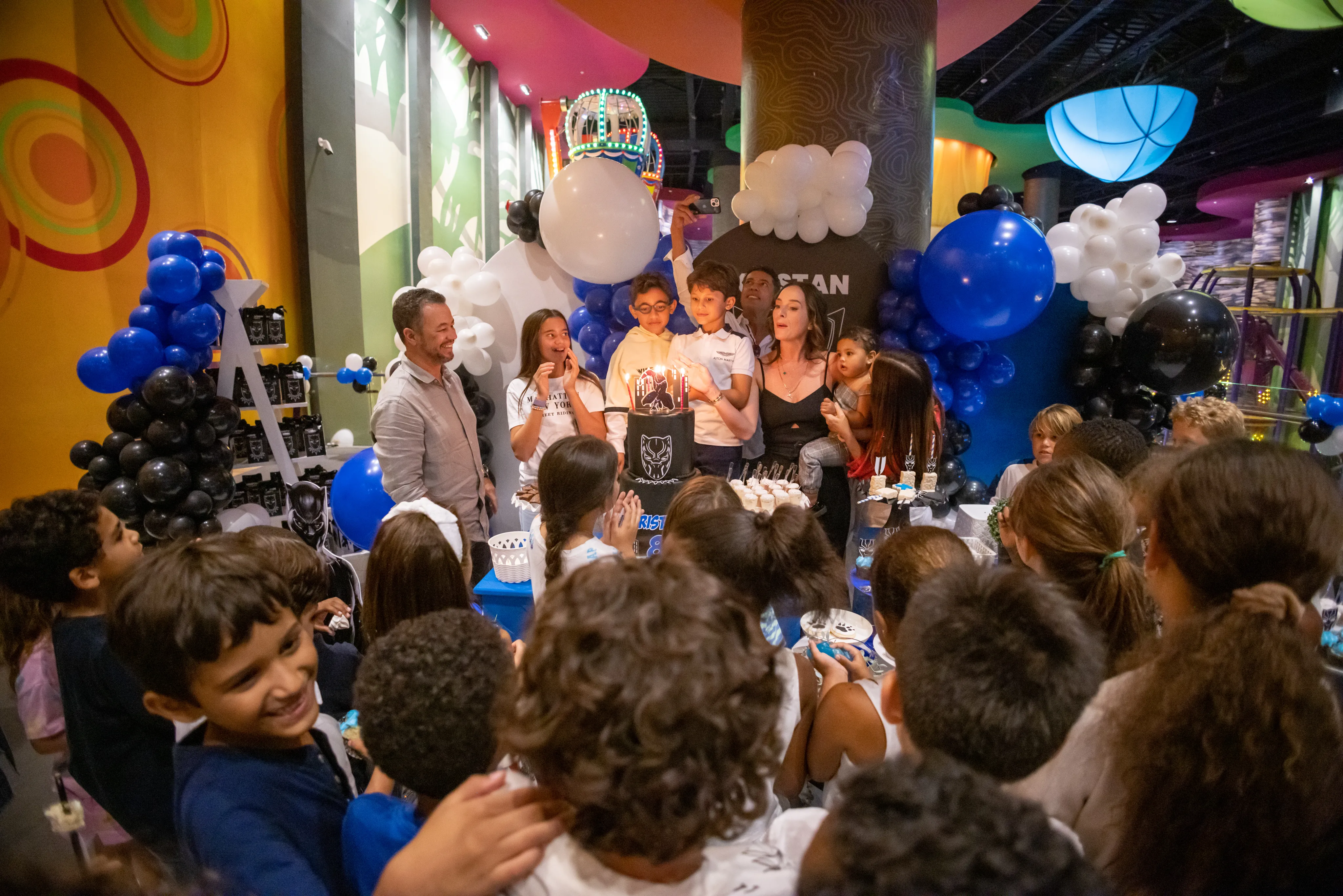 Fiesta de cumpleanos con fotografo en Santo Domingo para grupo escolar