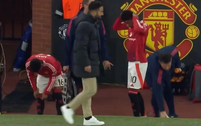 Pendukung Manchester United menuntut kinerja Rashford