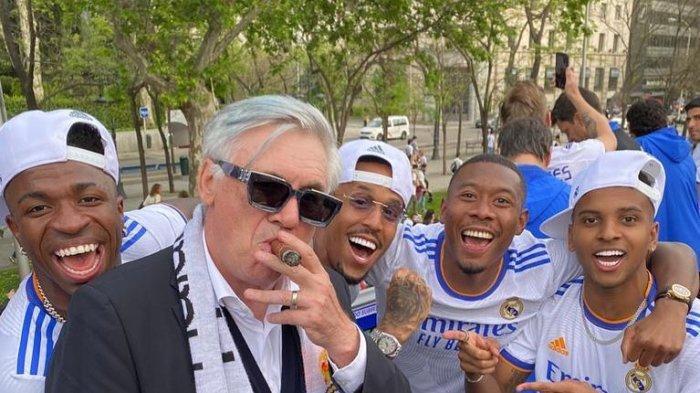 Carlo Ancelotti dan pemain Real Madrid