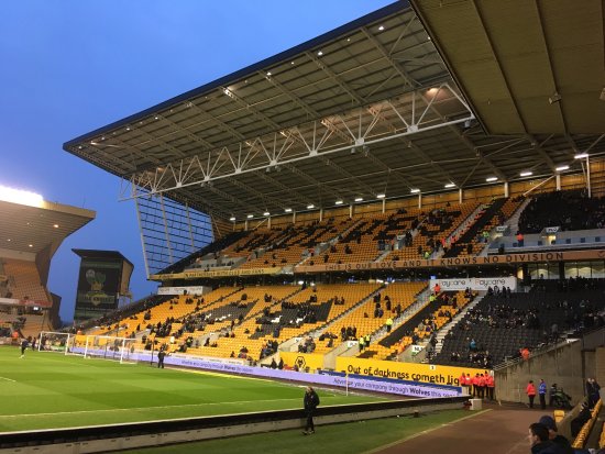 Stadion Molineux markas Wolverhampton Wanderers