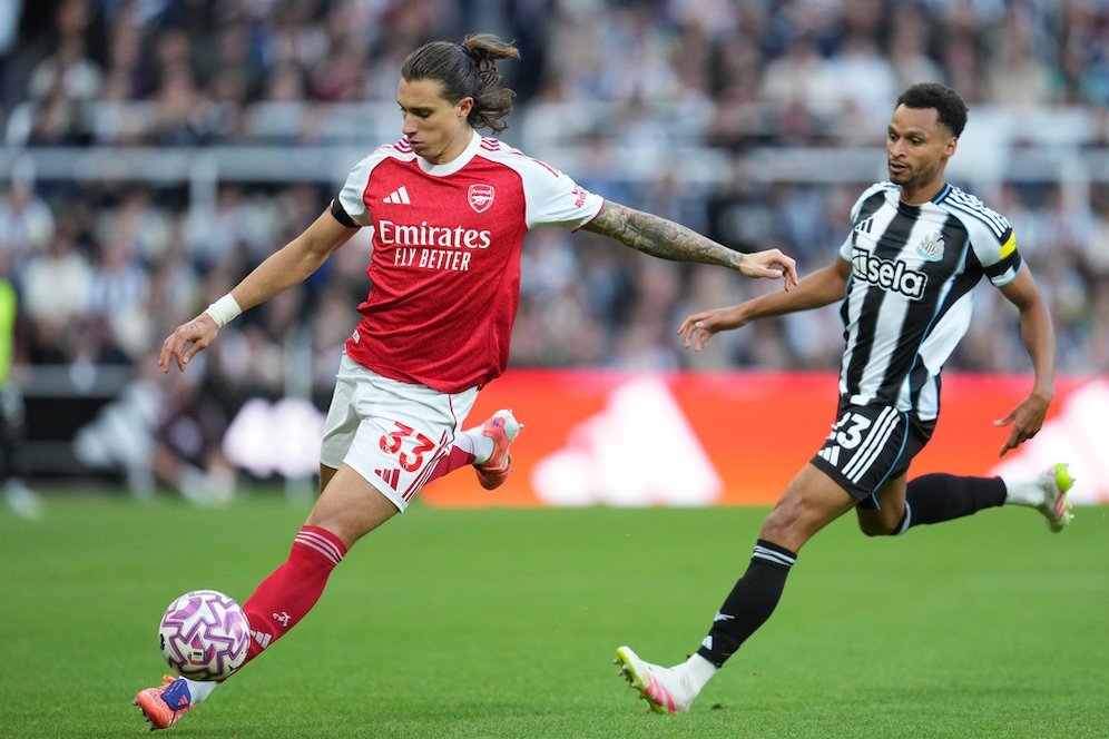 Riccardo Calafiori Arsenal bek kiri dan bek tengah