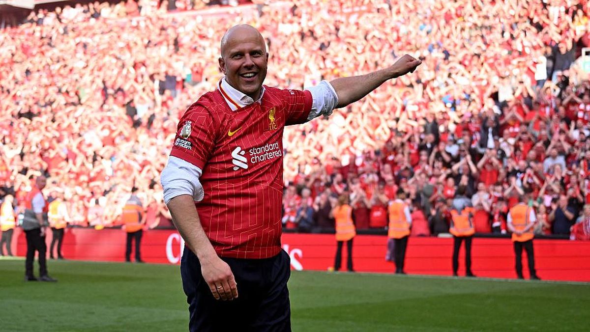 Arne Slot merancang duet baru untuk Liverpool