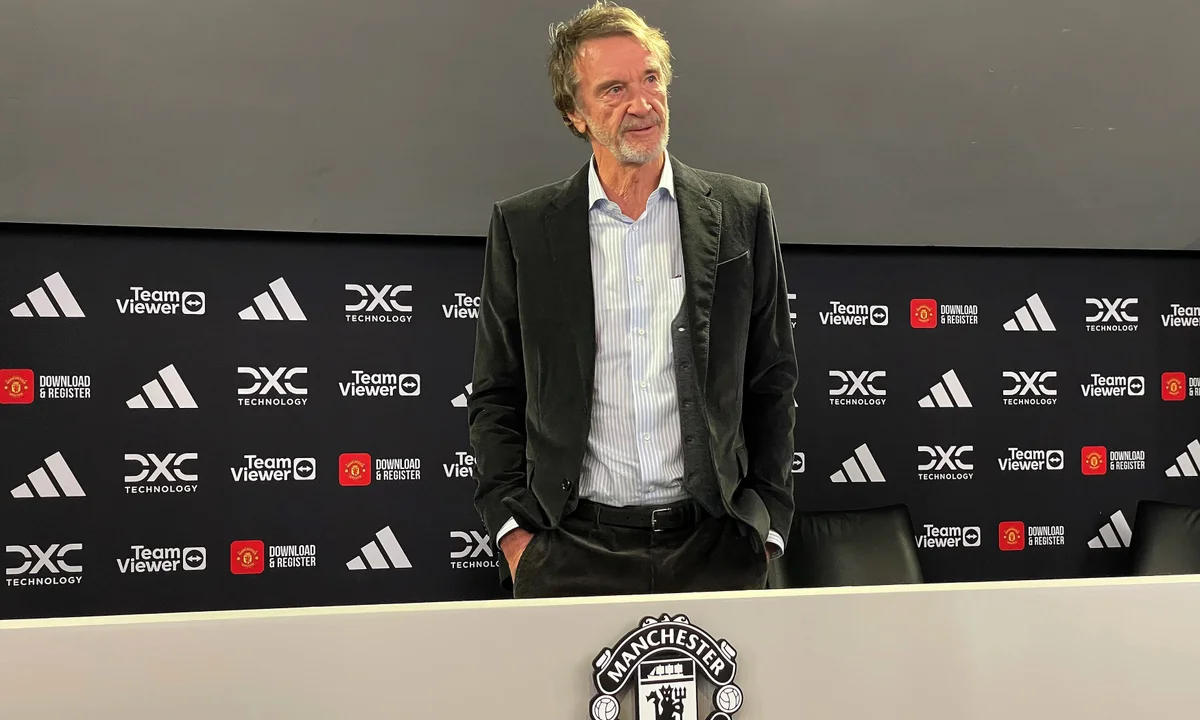 Sir Jim Ratcliffe observing Manchester United project progress