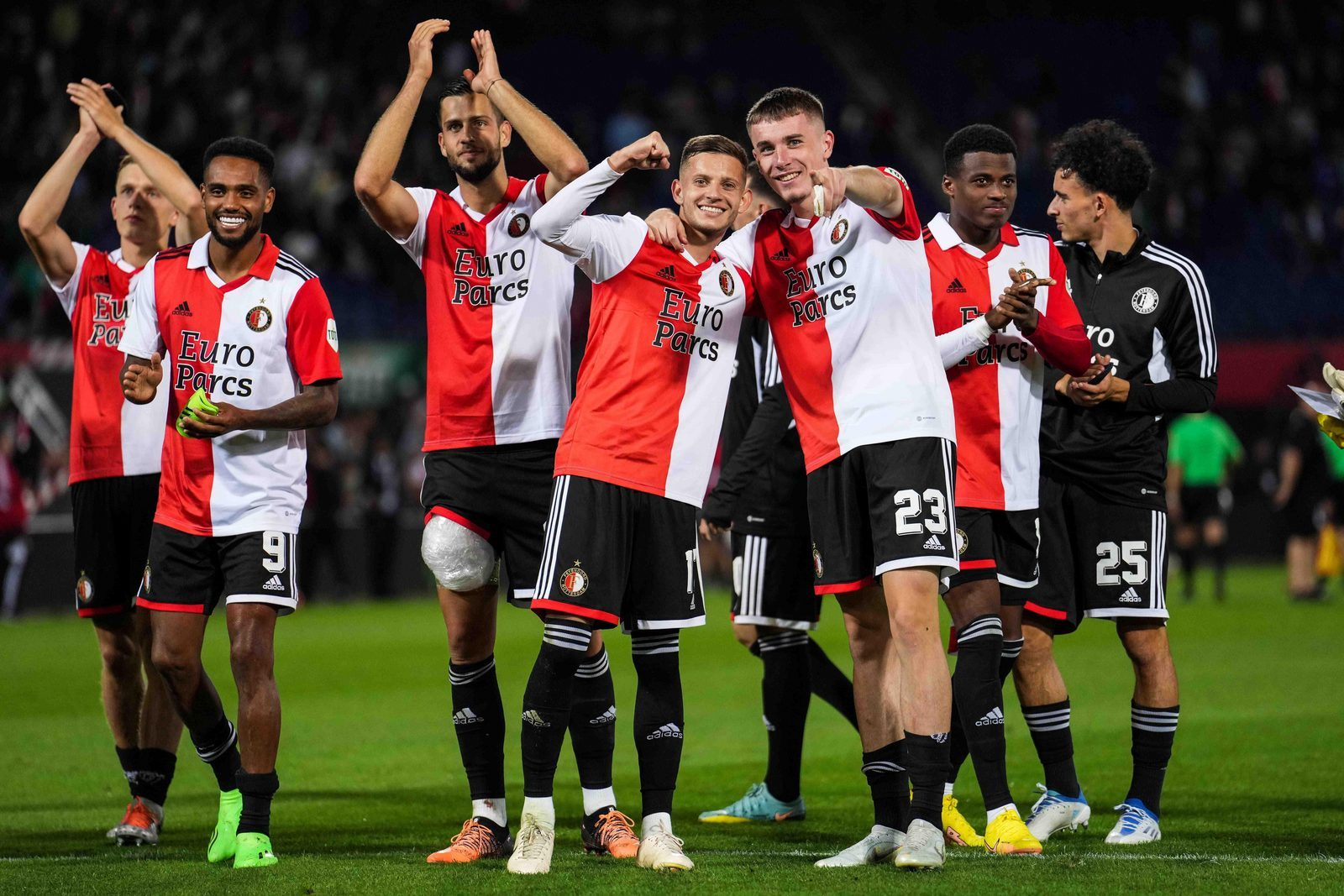 Hasil pertandingan Feyenoord vs NEC berakhir 2-4 di Eredivisie